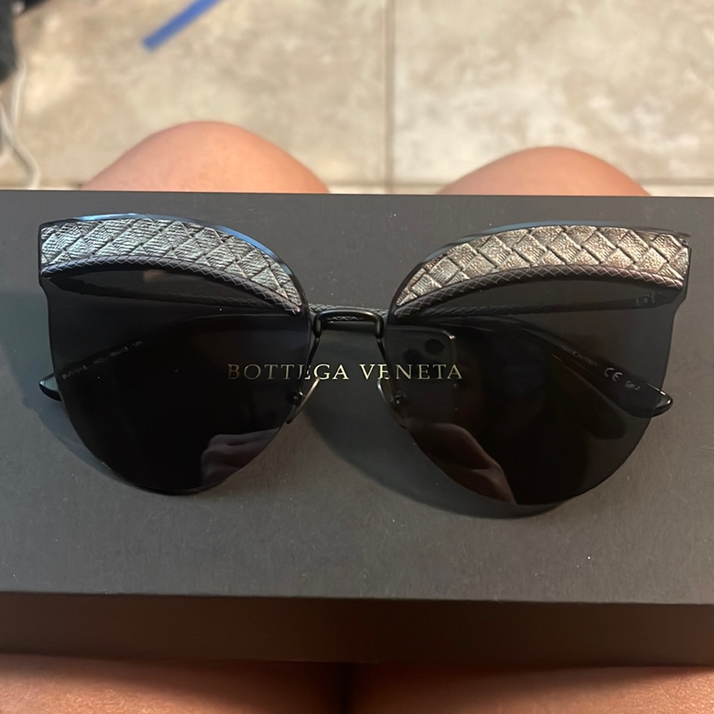Bottega Veneta Sunglasses